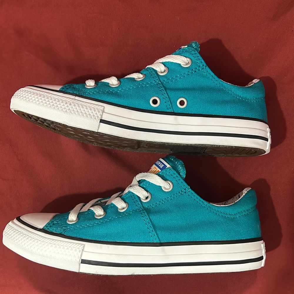 Converse Kid’s / Juniors CTAS Madison Low Canvas Turbo Green Sneakers 666374F - Picture 4 of 9